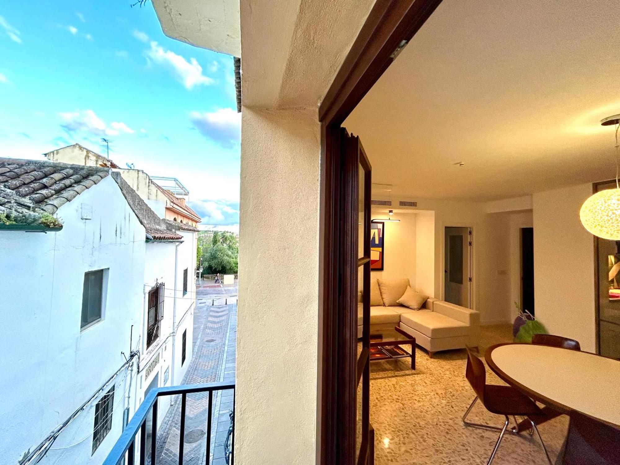 Junto A La Mezquita Y El Guadalquivir Apartment